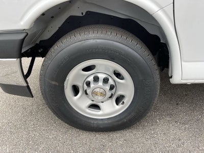 2025 Chevrolet Express Cargo 2500 WT