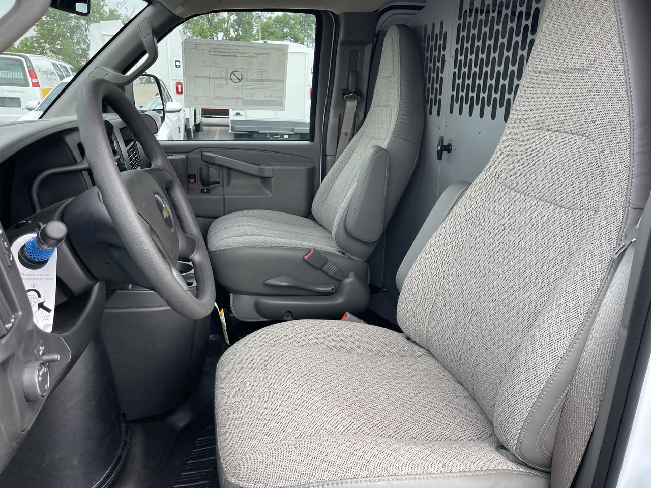 2025 Chevrolet Express Cargo 2500 WT