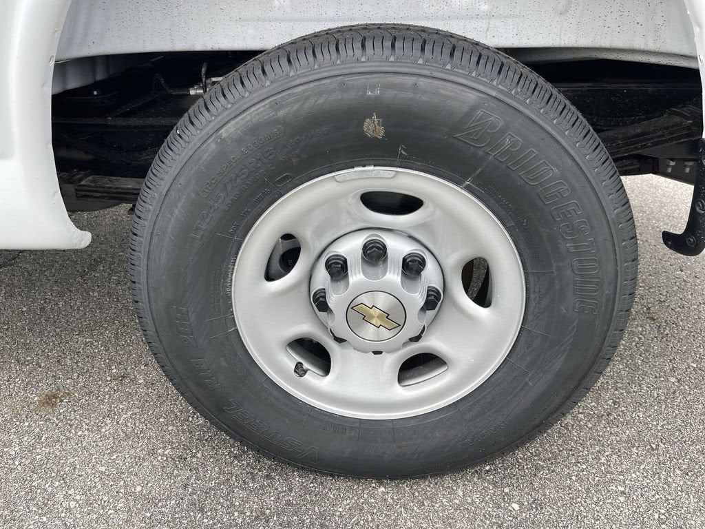 2026 Chevrolet Express Cargo WT