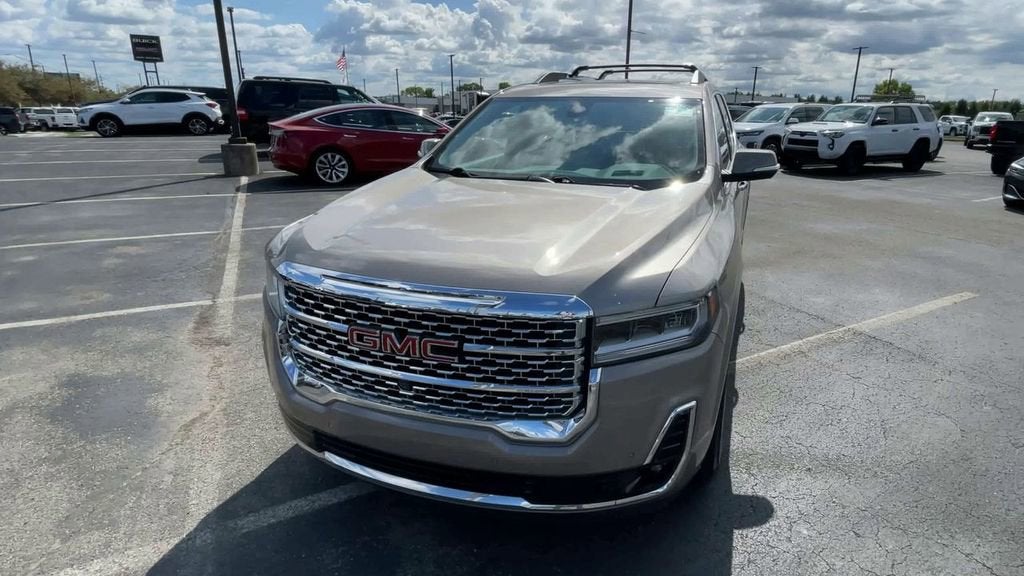 2022 GMC Acadia Denali