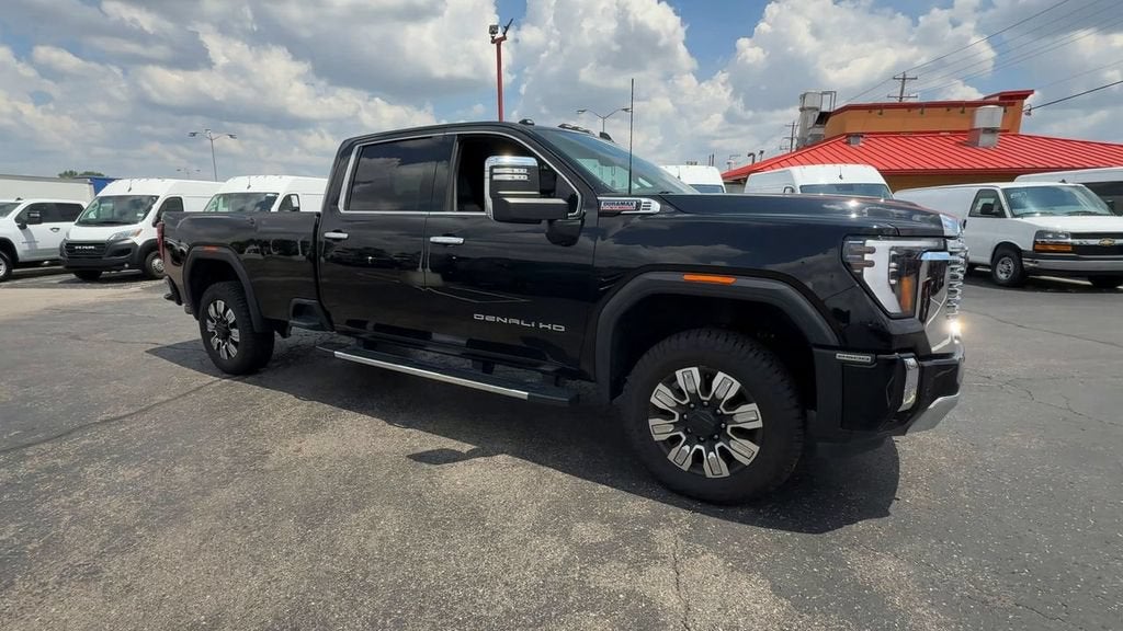 2024 GMC Sierra 3500 HD Denali