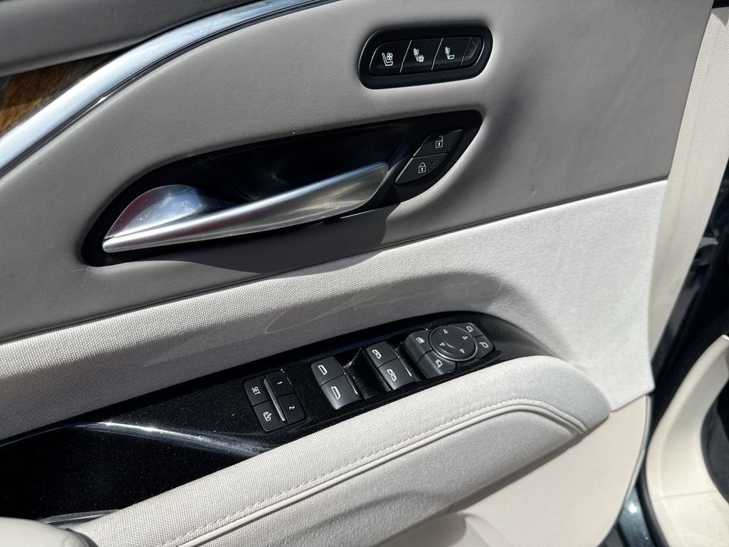 2022 Cadillac Escalade ESV Premium Luxury Platinum