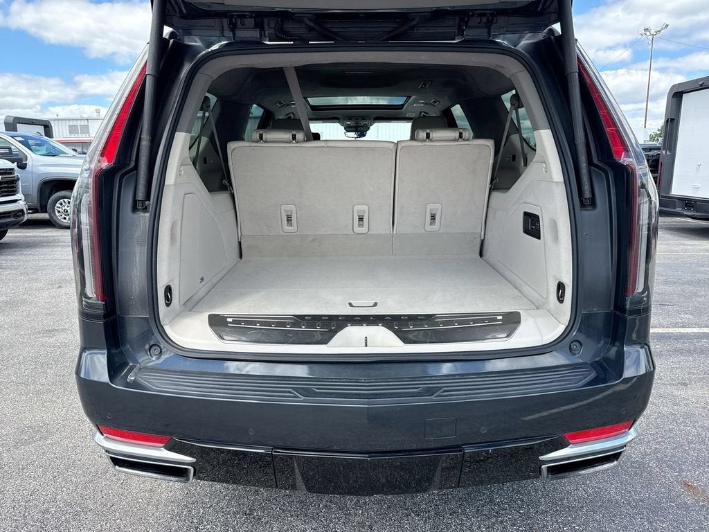2022 Cadillac Escalade ESV Premium Luxury Platinum