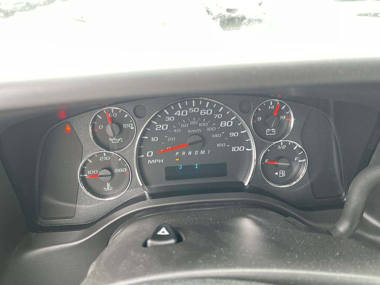 2025 Chevrolet Express Cutaway 3500 1WT