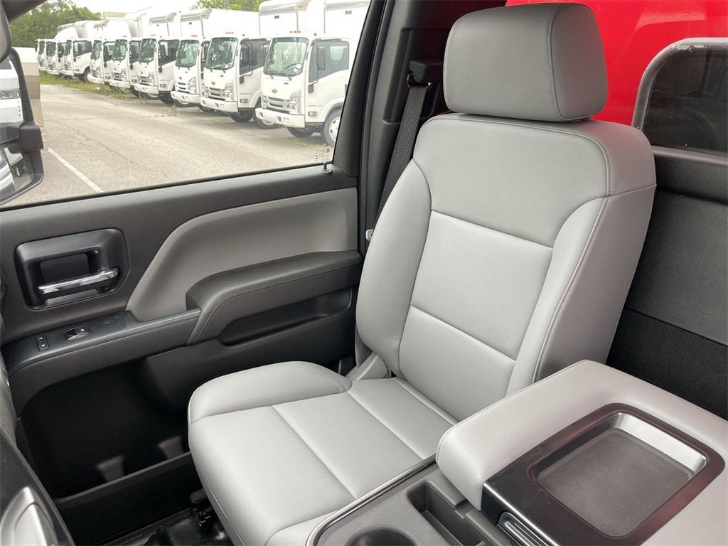 2023 Chevrolet Silverado 5500 HD Work Truck