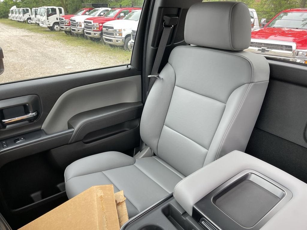 2024 Chevrolet Silverado 6500 HD Work Truck