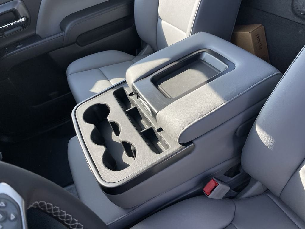 2024 Chevrolet Silverado 6500 HD Work Truck