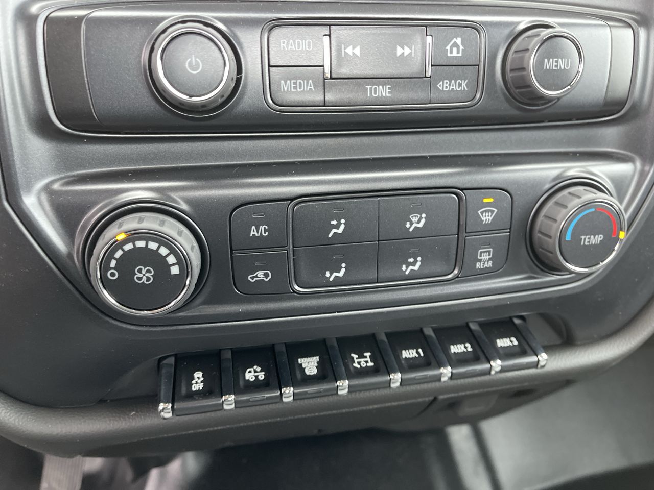 2024 Chevrolet Silverado 5500 HD Work Truck