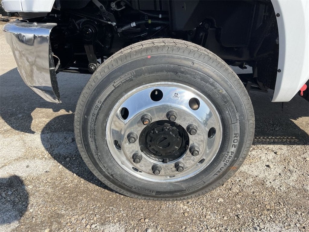 2024 Chevrolet Silverado 5500 HD Work Truck