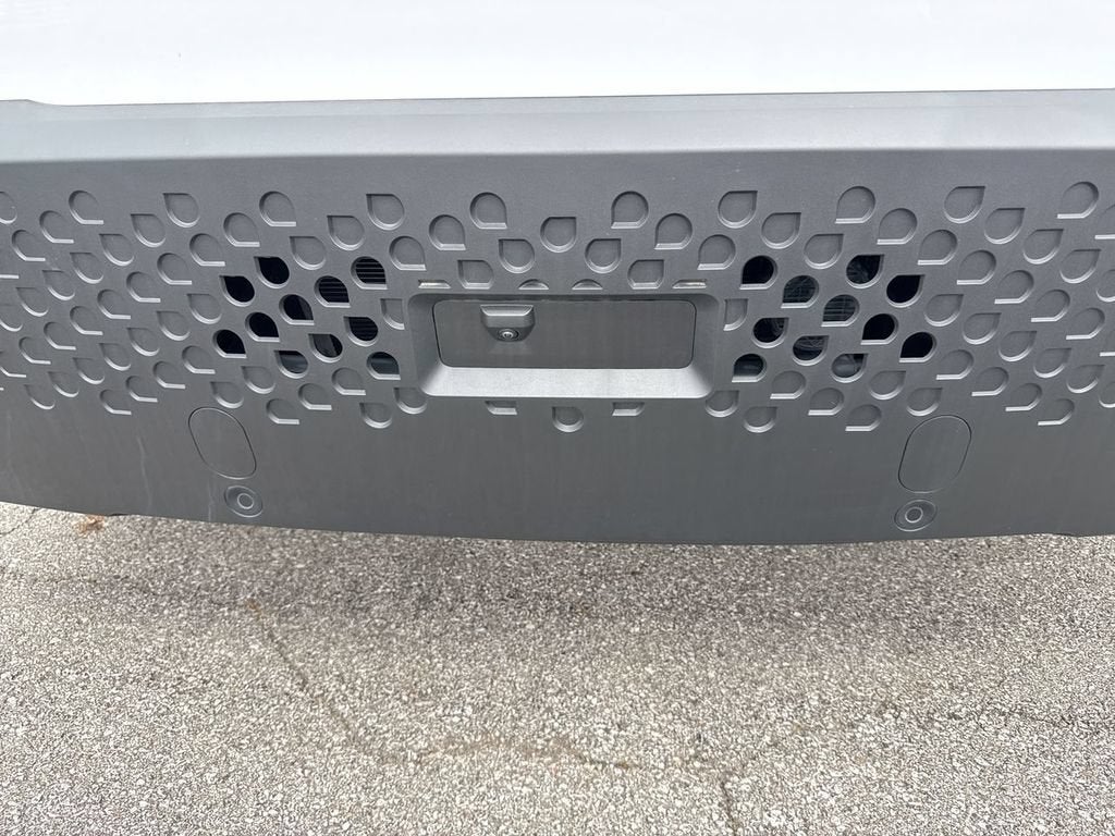 2024 BrightDrop Zevo 600 EJY