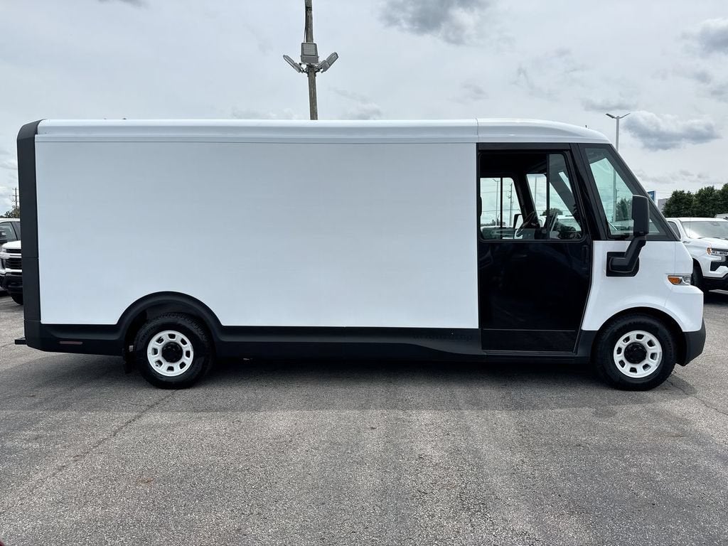 2024 BrightDrop Zevo 600 EJY