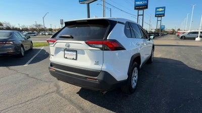 2025 Toyota RAV4 LE