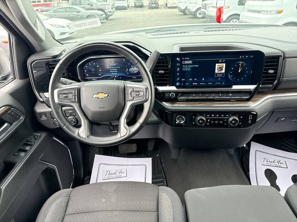 2024 Chevrolet Silverado 1500 LT (2FL)