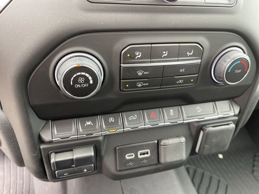 2025 Chevrolet Silverado 1500 Custom Trail Boss