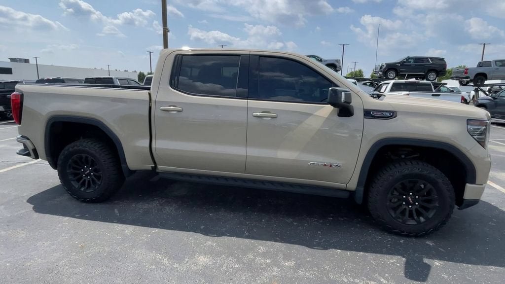 2023 GMC Sierra 1500 AT4X