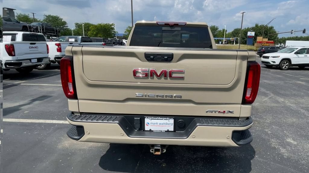 2023 GMC Sierra 1500 AT4X