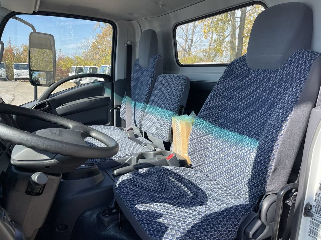 2024 Chevrolet Low Cab Forward 5500 XG 5500