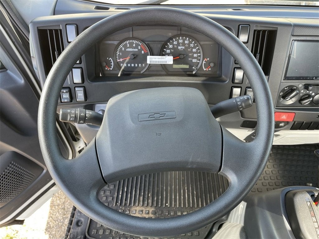 2024 Chevrolet Low Cab Forward 5500 XG 5500