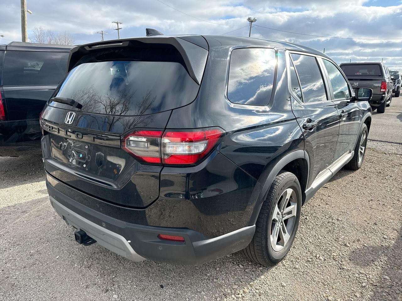 2023 Honda Pilot EX-L 7 Passenger