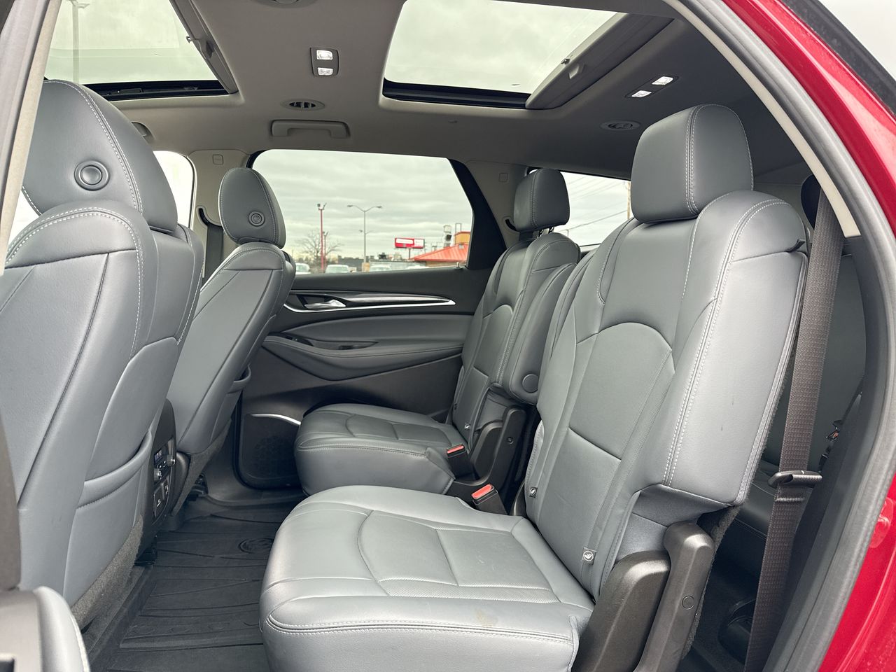 2020 Buick Enclave Essence