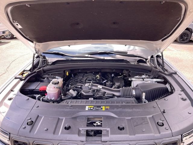 2023 Jeep Grand Cherokee L Altitude 4x4