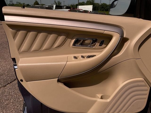 2018 Ford Taurus SEL
