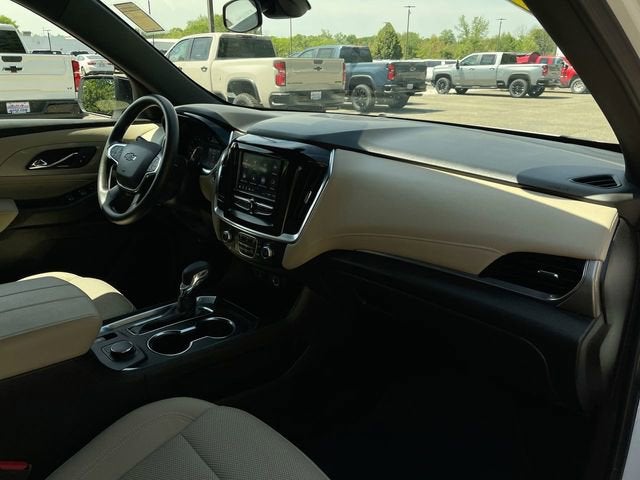 2024 Chevrolet Traverse Limited LS