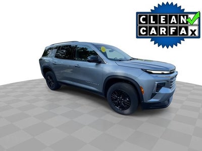 2024 Chevrolet Traverse LT