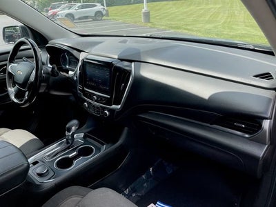 2021 Chevrolet Traverse LT Cloth