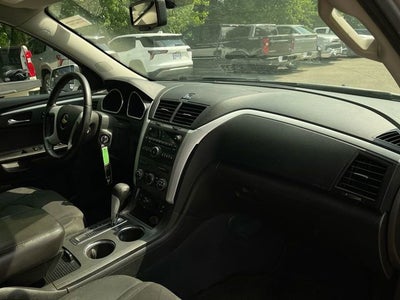 2011 Chevrolet Traverse LT w/1LT