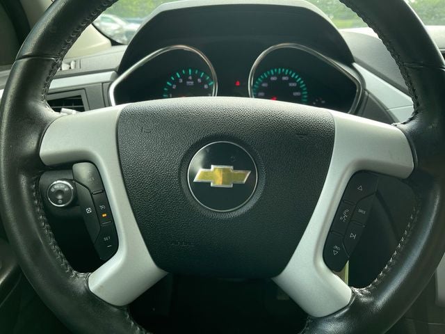 2011 Chevrolet Traverse LT w/1LT