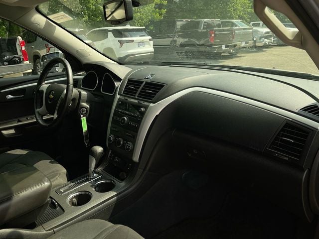 2011 Chevrolet Traverse LT w/1LT