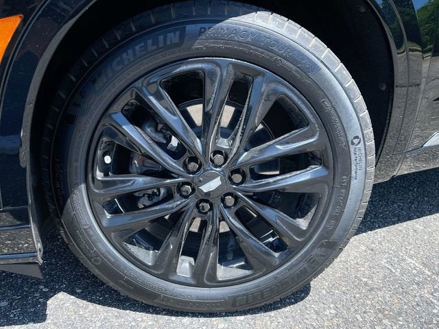 2025 Cadillac XT6 Luxury