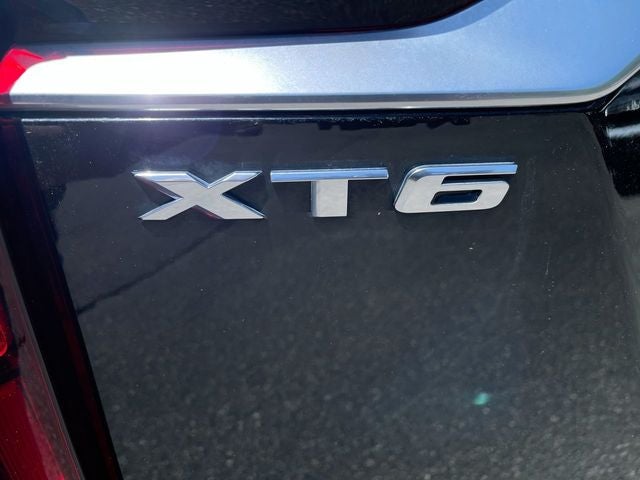2025 Cadillac XT6 Luxury
