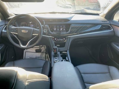 2025 Cadillac XT6 Premium Luxury