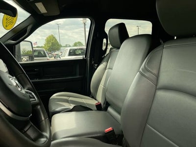 2025 RAM 2500 Tradesman Crew Cab 4x4 8' Box