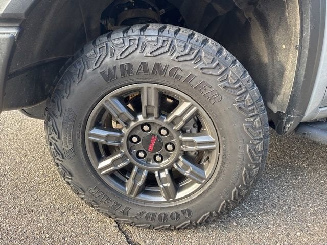 2024 GMC Sierra 1500 AT4X