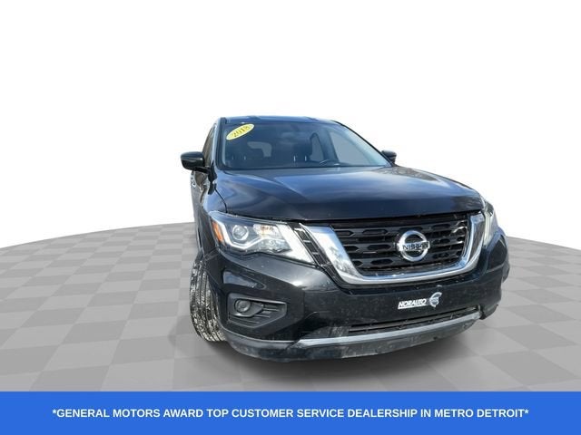 2018 Nissan Pathfinder S