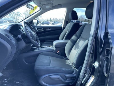 2018 Nissan Pathfinder S