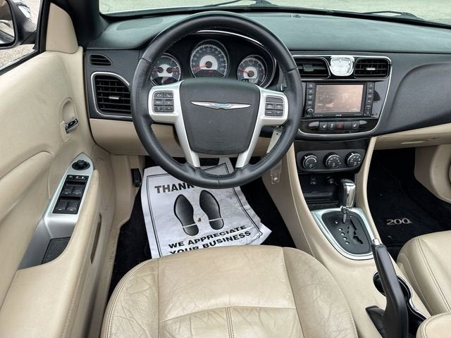 2013 Chrysler 200 Limited