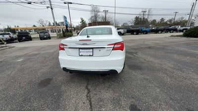 2013 Chrysler 200 Limited