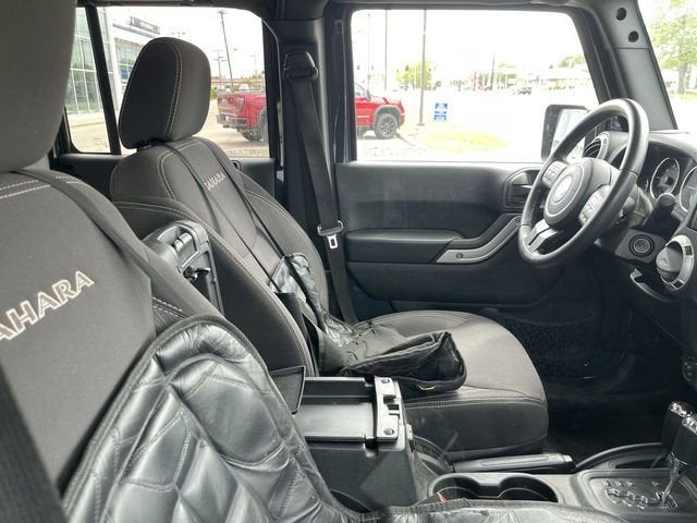 2017 Jeep Wrangler Unlimited Sahara 4x4