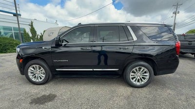 2023 GMC Yukon SLT