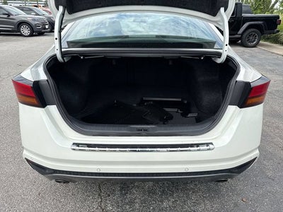 2020 Nissan Altima SR FWD
