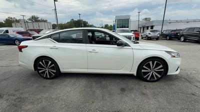 2020 Nissan Altima SR FWD