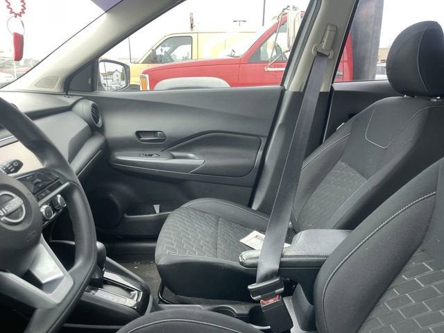 2022 Nissan Kicks S