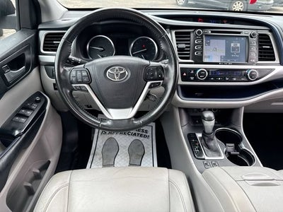 2017 Toyota Highlander XLE