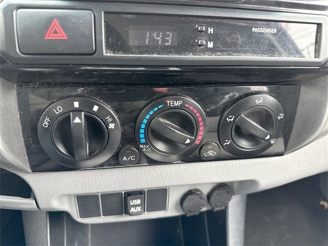 2014 Toyota Tacoma 4WD Access Cab Standard Bed I4 Manual (Natl)